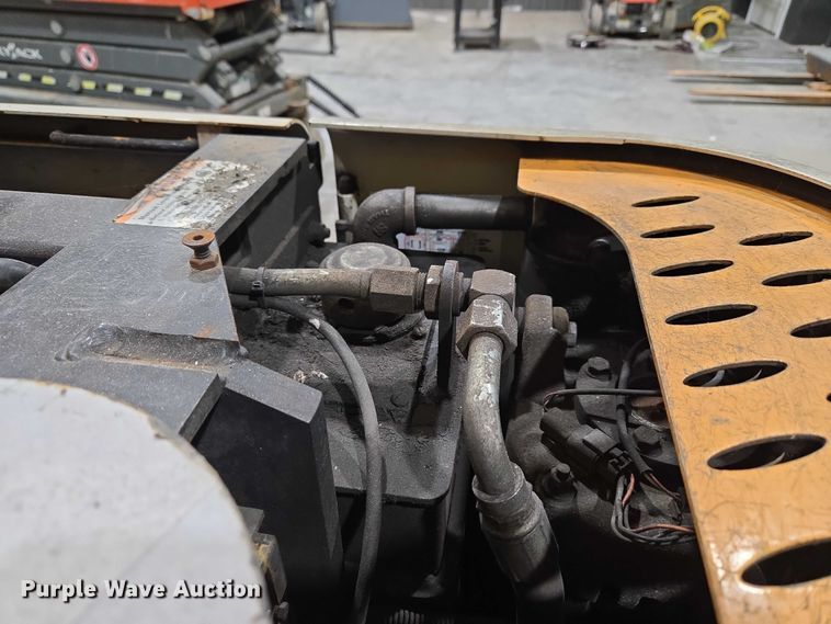 image for item ET1375 Crown SP4050-30 order picker