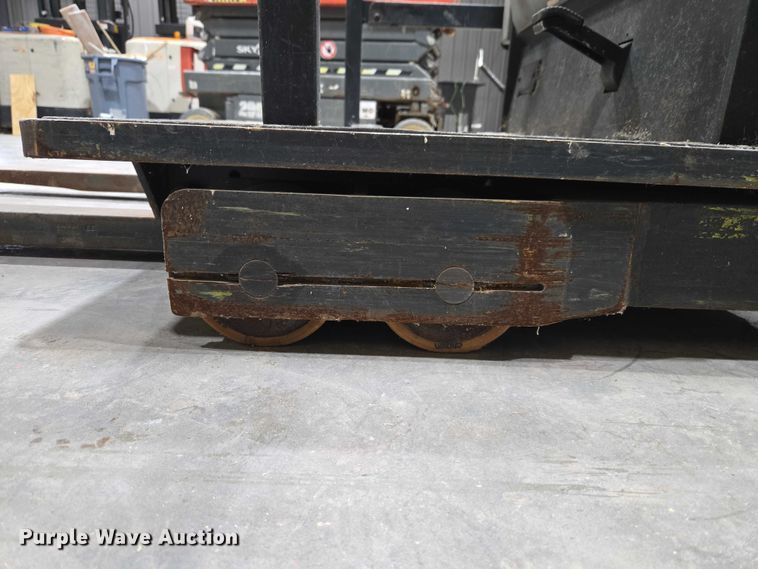 image for item ET1375 Crown SP4050-30 order picker