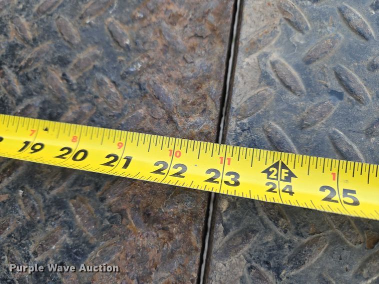 image for item ET1381 2007 Ford F450 box truck