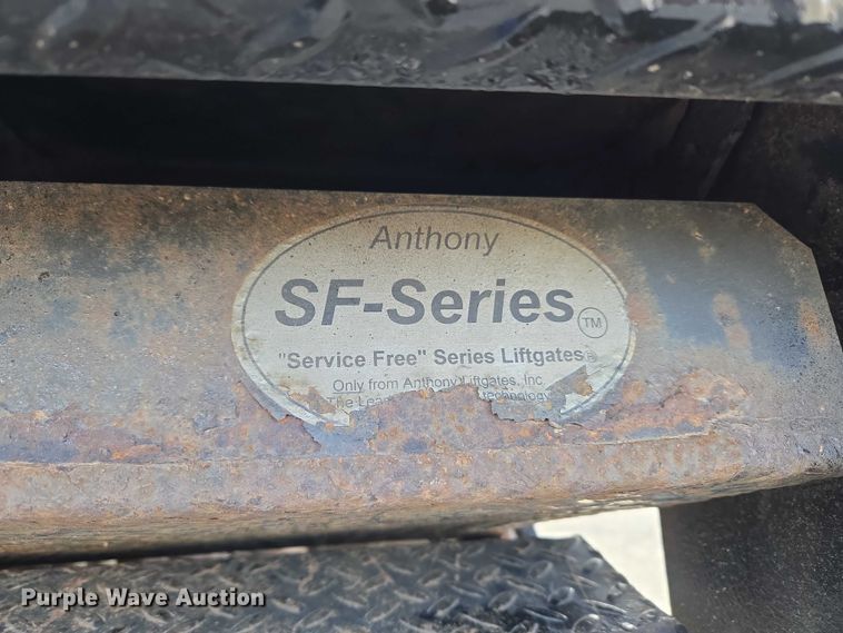 image for item ET1381 2007 Ford F450 box truck