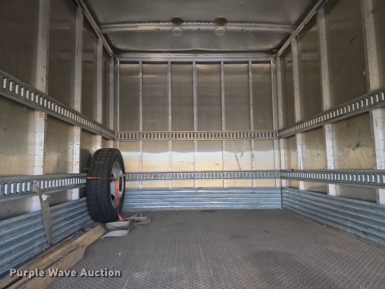 image for item ET1381 2007 Ford F450 box truck