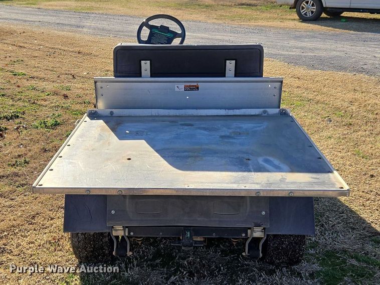 image for item ET1384 Club Car Turf 2 golf cart