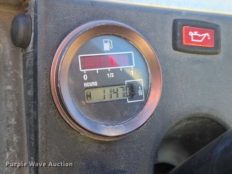 image for item ET1384 Club Car Turf 2 golf cart