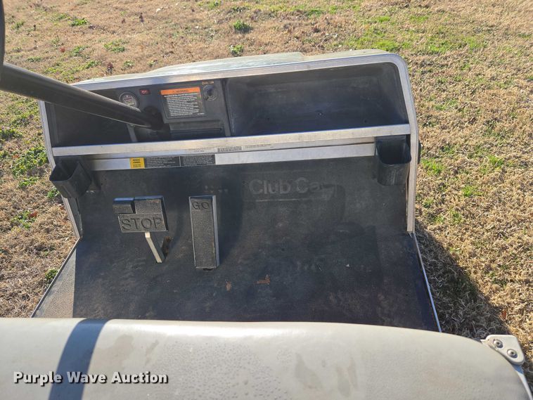 image for item ET1384 Club Car Turf 2 golf cart