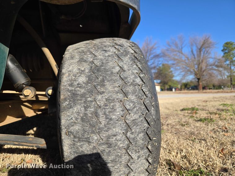 image for item ET1384 Club Car Turf 2 golf cart