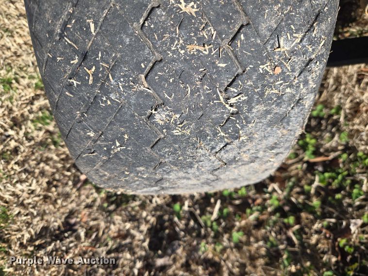 image for item ET1384 Club Car Turf 2 golf cart
