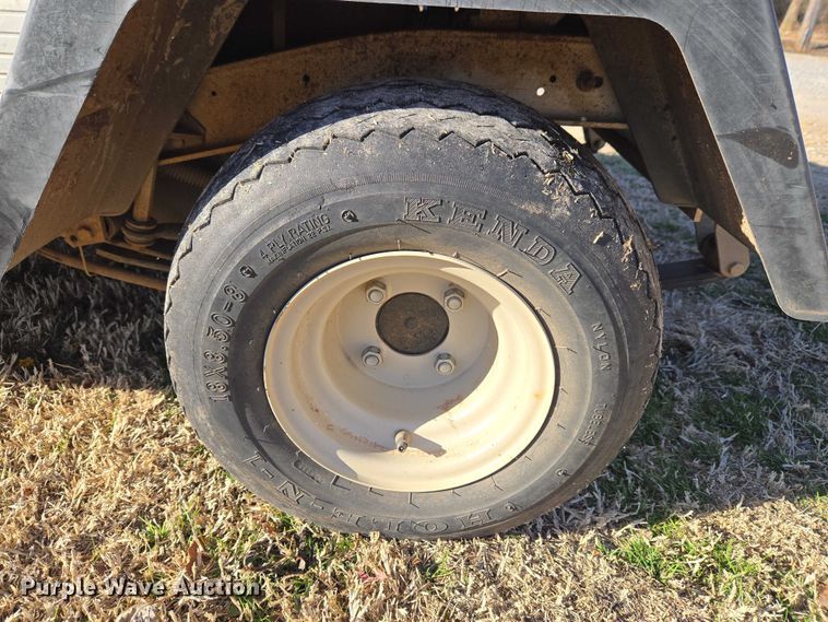 image for item ET1384 Club Car Turf 2 golf cart