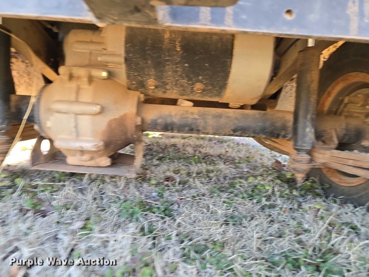 image for item ET1385 Club Car Turf Carryall 2 golf cart