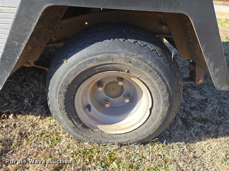 image for item ET1385 Club Car Turf Carryall 2 golf cart