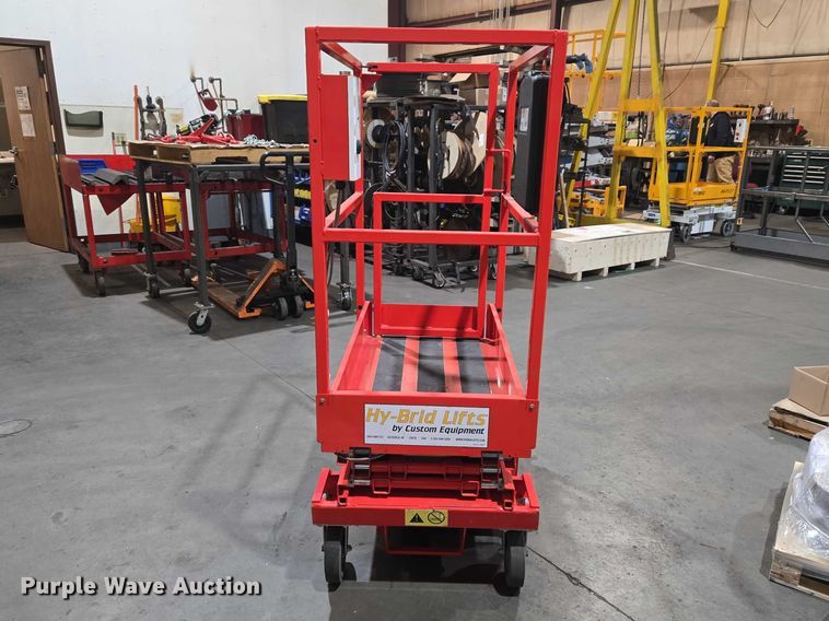 image for item ET1400 2015 Hy-Brid HB-P527 scissor lift