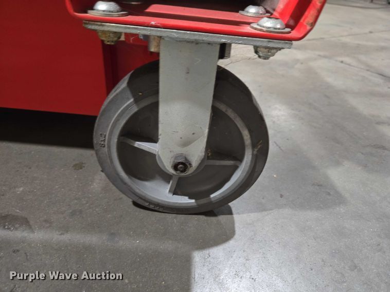 image for item ET1400 2015 Hy-Brid HB-P527 scissor lift