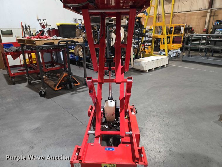 image for item ET1401 2019 Hy-Brid HB-P527 scissor lift