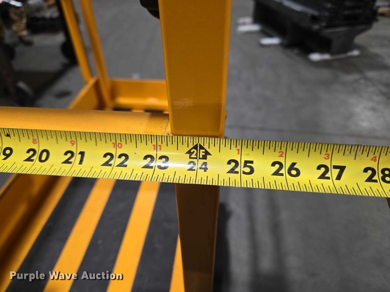 image for item ET1402 2017 Hy-Brid HB-P527 scissor lift