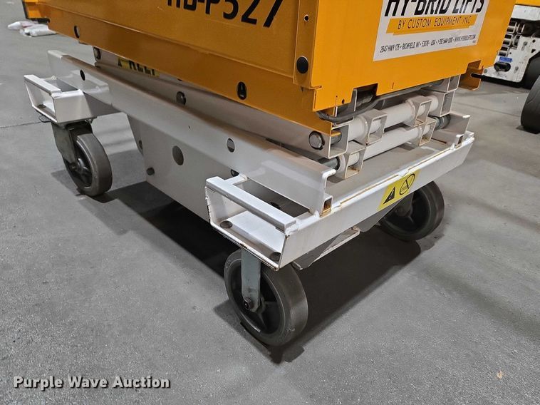 image for item ET1402 2017 Hy-Brid HB-P527 scissor lift