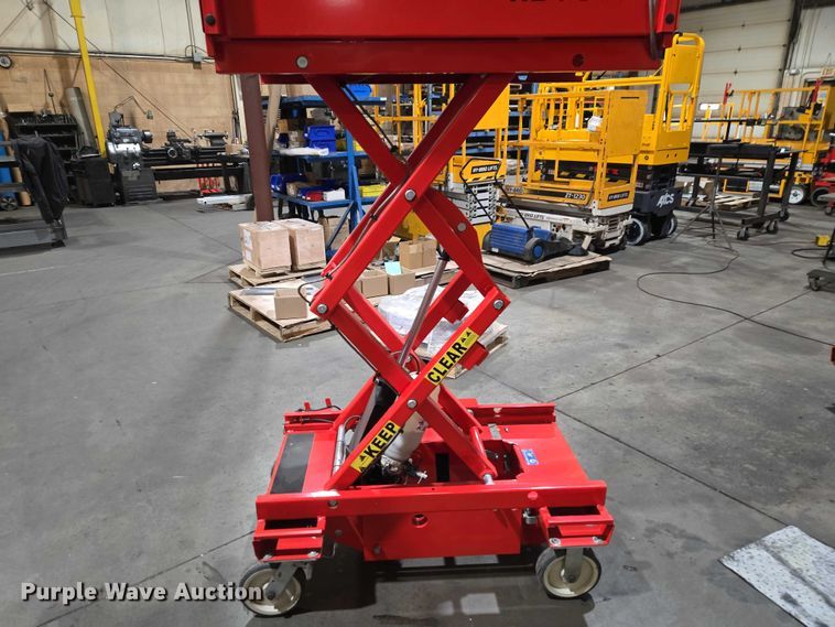 image for item ET1405 2016 Hy-Brid HB-P527 scissor lift