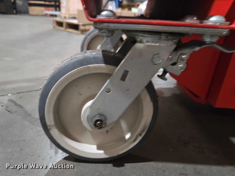 image for item ET1405 2016 Hy-Brid HB-P527 scissor lift