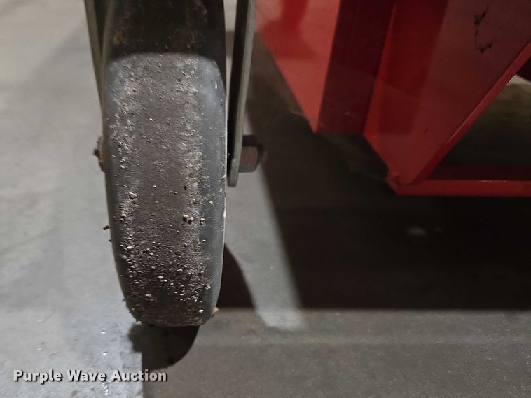 image for item ET1405 2016 Hy-Brid HB-P527 scissor lift