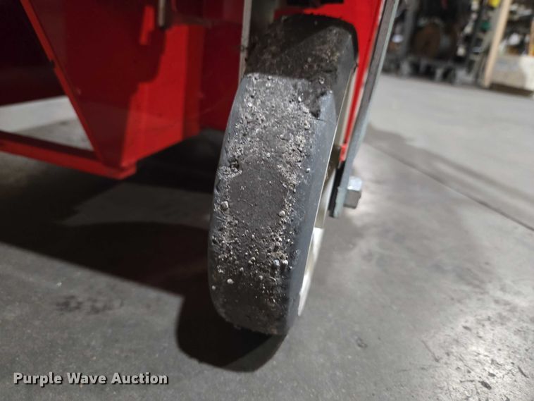 image for item ET1405 2016 Hy-Brid HB-P527 scissor lift