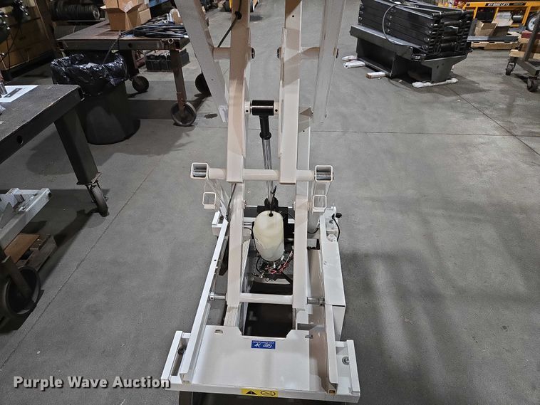 image for item ET1407 2020 Hy-Brid HB-P527 scissor lift