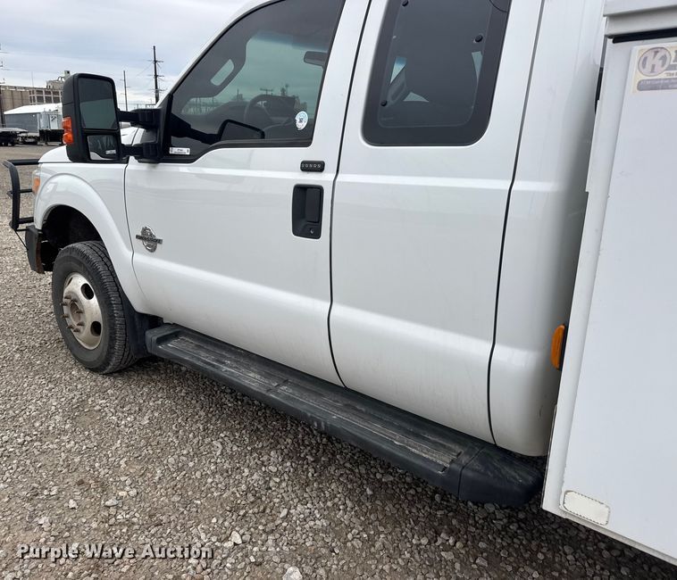 image for item ET1550 2015 Ford F350 Ext. Cab utility bed pickup truck