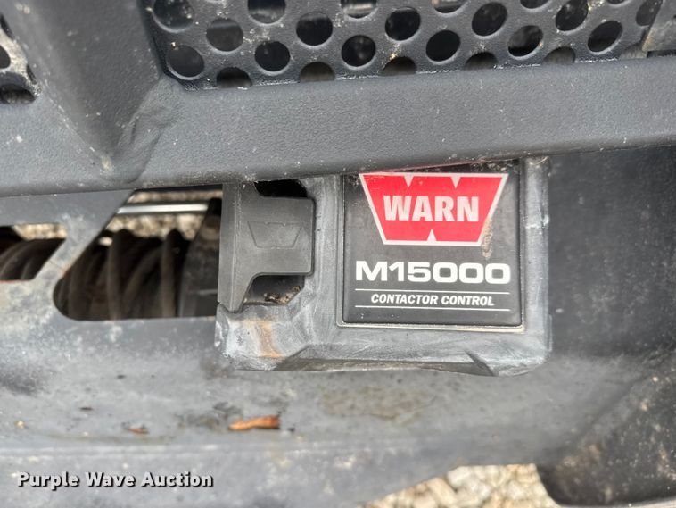 image for item ET1550 2015 Ford F350 Ext. Cab utility bed pickup truck