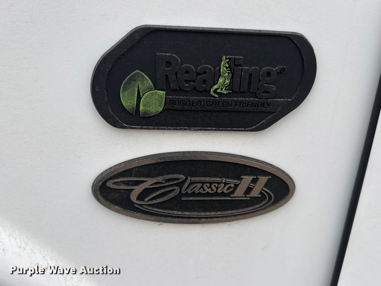 image for item ET1550 2015 Ford F350 Ext. Cab utility bed pickup truck