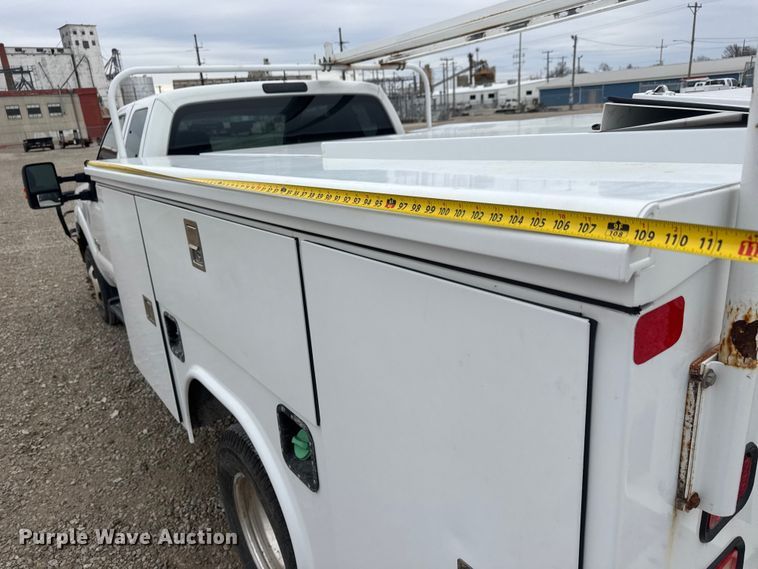 image for item ET1550 2015 Ford F350 Ext. Cab utility bed pickup truck