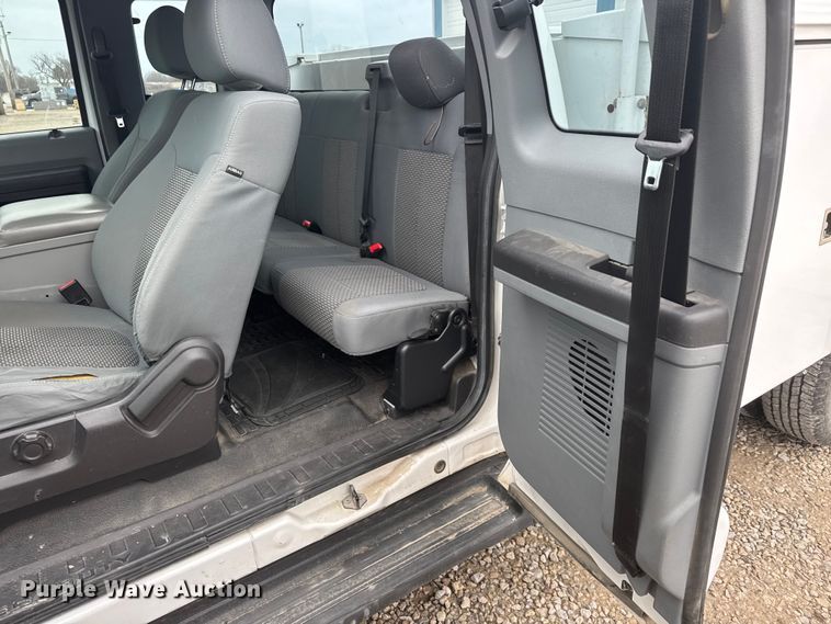 image for item ET1550 2015 Ford F350 Ext. Cab utility bed pickup truck