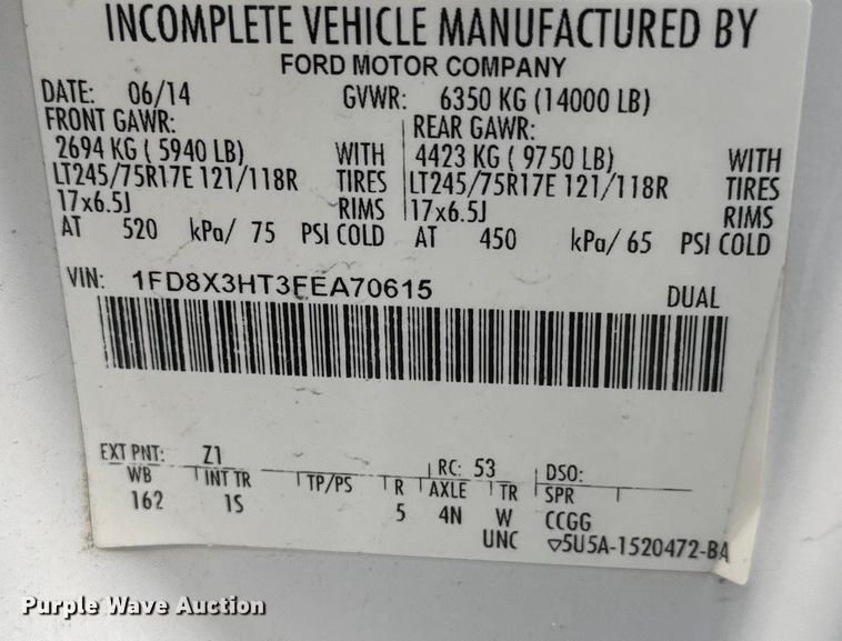 image for item ET1550 2015 Ford F350 Ext. Cab utility bed pickup truck