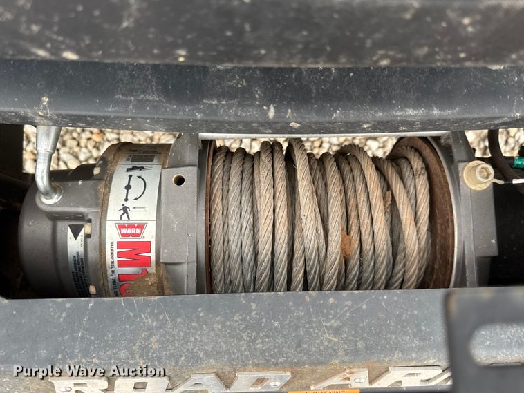 image for item ET1551 2015 Ford F350 Crew Cab flatbed pickup truck