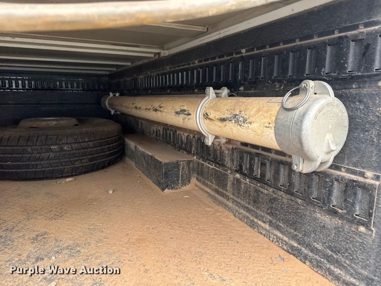 image for item ET1552 2019 Ford F350 Ext. Cab utility bed pickup truck