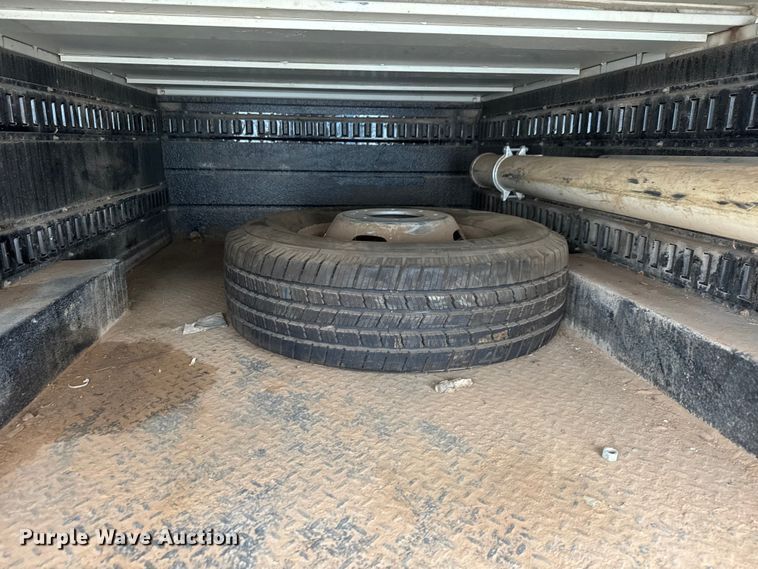 image for item ET1552 2019 Ford F350 Ext. Cab utility bed pickup truck