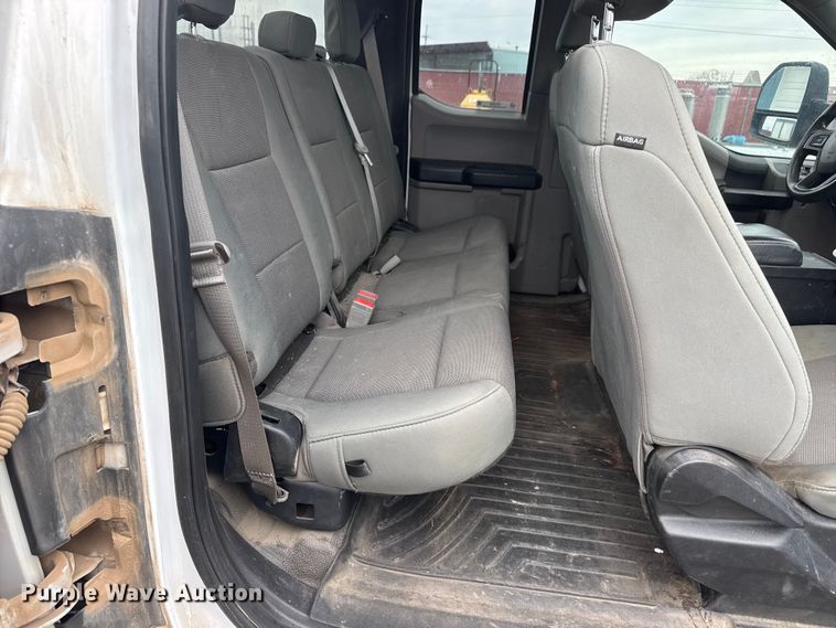 image for item ET1552 2019 Ford F350 Ext. Cab utility bed pickup truck