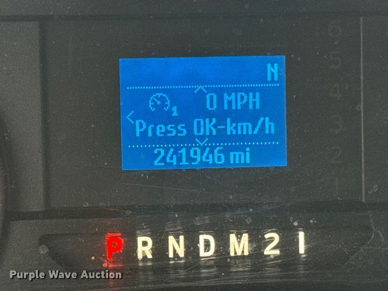 image for item ET1552 2019 Ford F350 Ext. Cab utility bed pickup truck