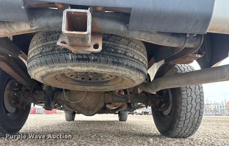 image for item ET1553 2009 GMC Sierra 2500 HD Crew Cab pickup truck