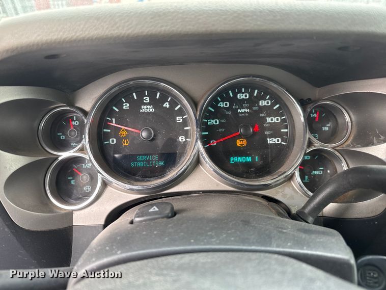 image for item ET1553 2009 GMC Sierra 2500 HD Crew Cab pickup truck