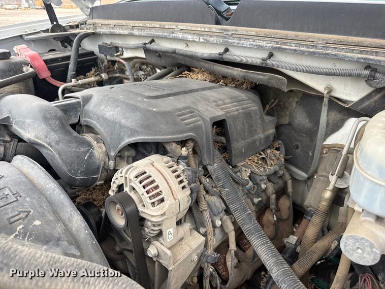 image for item ET1553 2009 GMC Sierra 2500 HD Crew Cab pickup truck