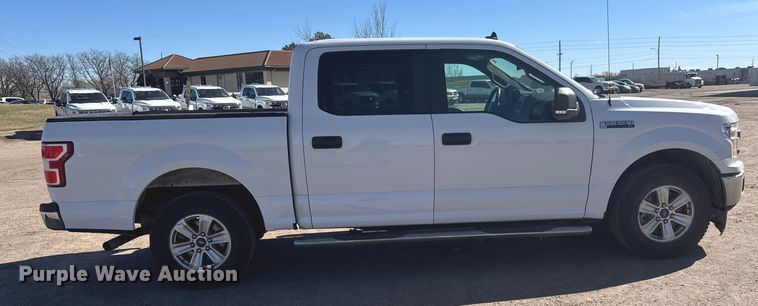 image for item ET1559 2020 Ford F150 Crew Cab pickup truck