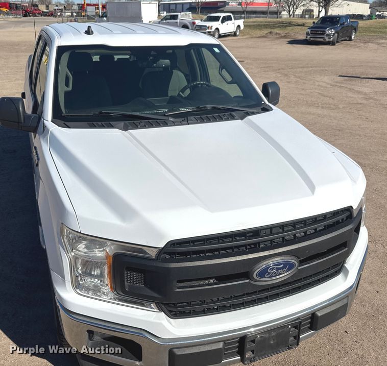 image for item ET1559 2020 Ford F150 Crew Cab pickup truck