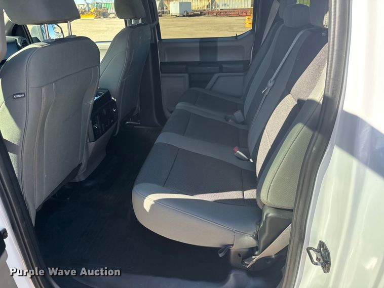 image for item ET1559 2020 Ford F150 Crew Cab pickup truck