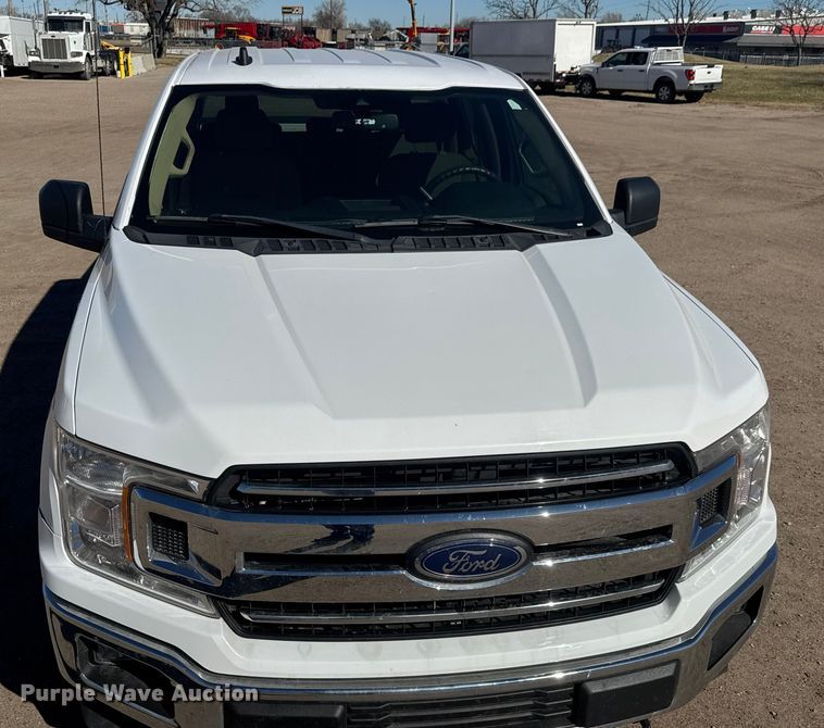 image for item ET1560 2020 Ford F150 Crew Cab pickup truck