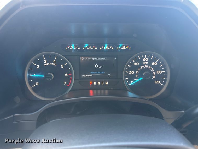 image for item ET1560 2020 Ford F150 Crew Cab pickup truck