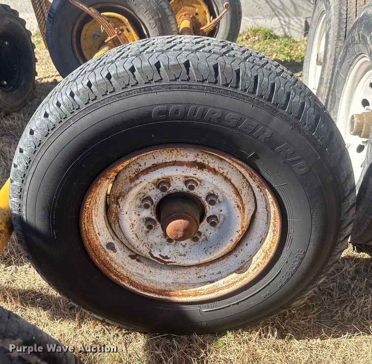 image for item ET1562 (2) trailer axles