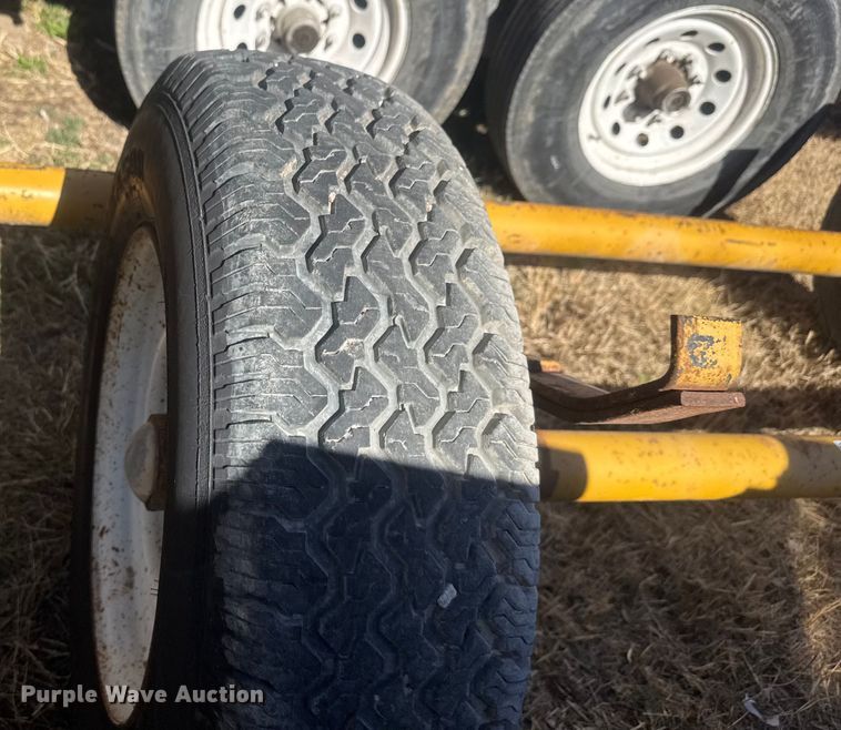 image for item ET1562 (2) trailer axles