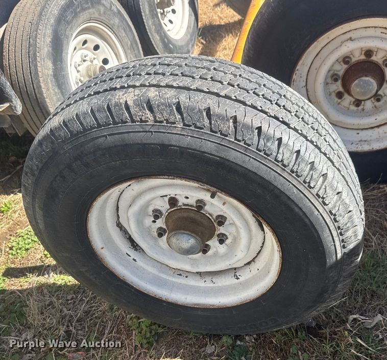 image for item ET1562 (2) trailer axles