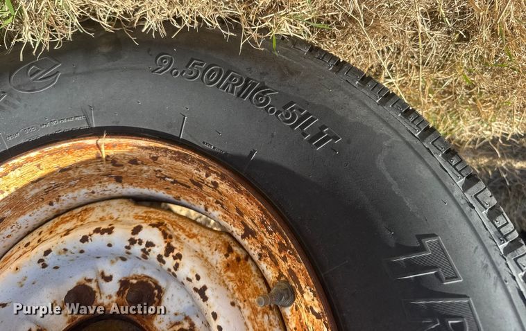 image for item ET1562 (2) trailer axles