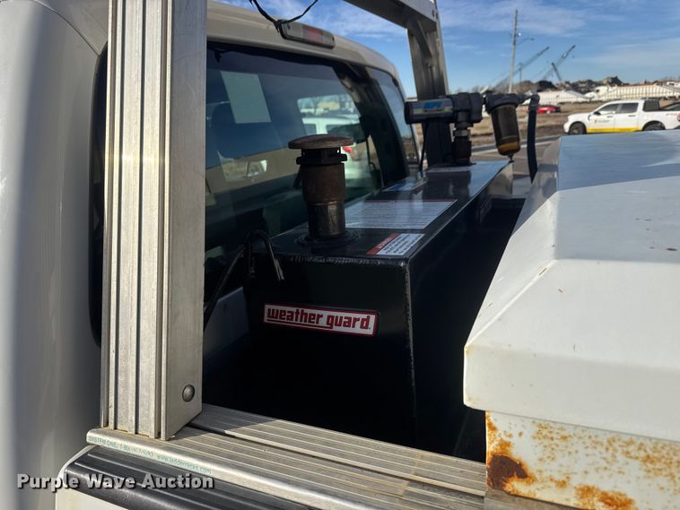 image for item ET1563 2015 Ford F350 Super Duty XL Ext. Cab pickup truck