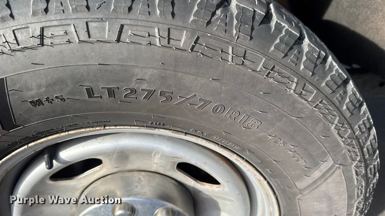 image for item ET1563 2015 Ford F350 Super Duty XL Ext. Cab pickup truck