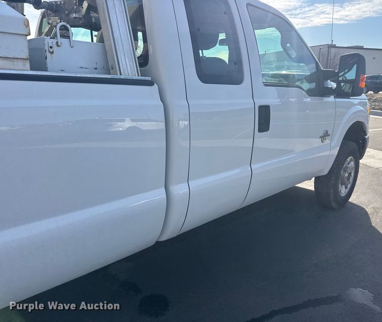 image for item ET1564 2016 Ford F250 Super Duty XL Ext. Cab pickup truck