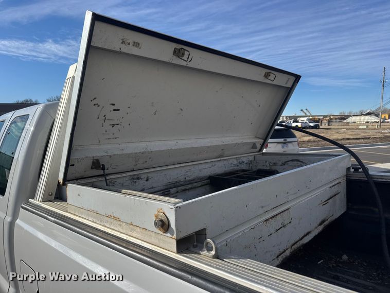 image for item ET1564 2016 Ford F250 Super Duty XL Ext. Cab pickup truck